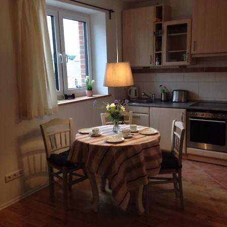 Gemuetliche, Grosszuegige Ferienwohnung Salzhausen Extérieur photo