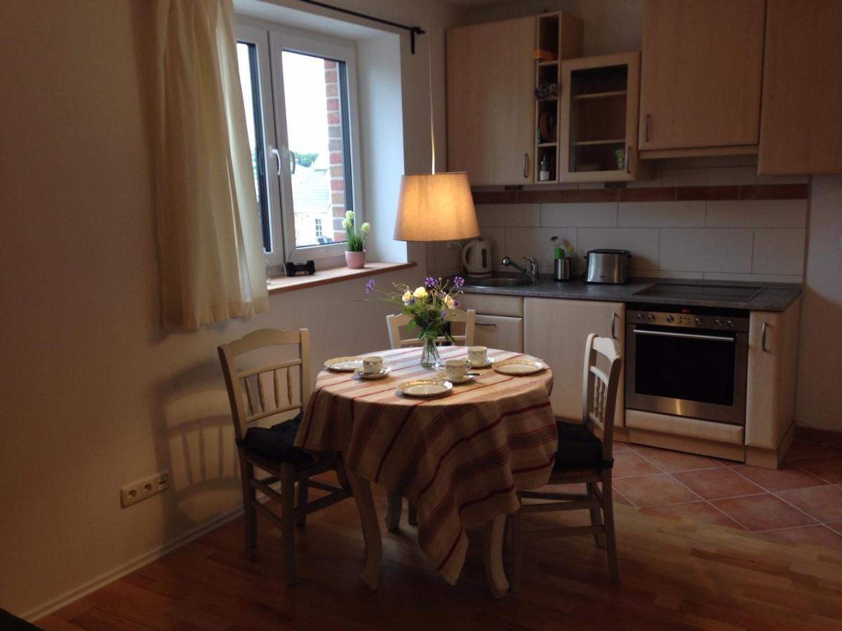 Gemuetliche, Grosszuegige Ferienwohnung Salzhausen Extérieur photo